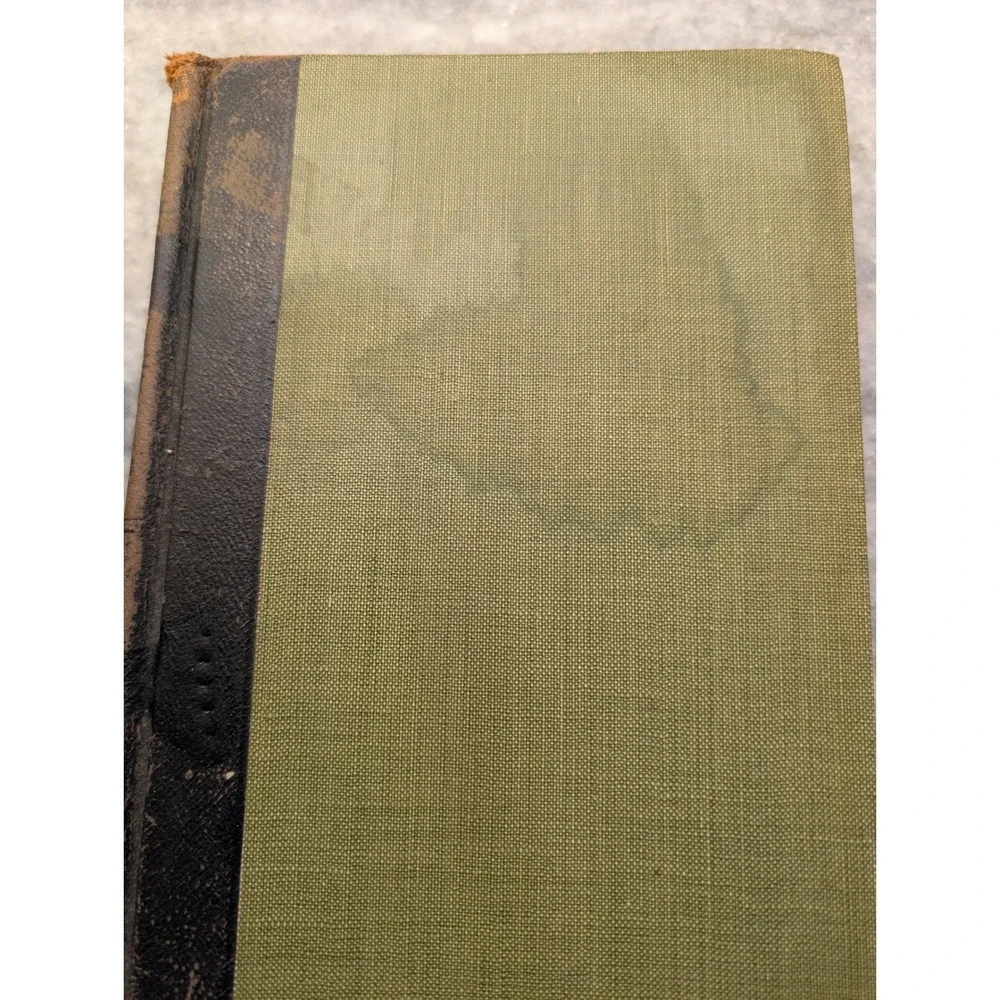 Library Of Valuable‎ Knowledge: Story Of Animal Life Hardcover Book